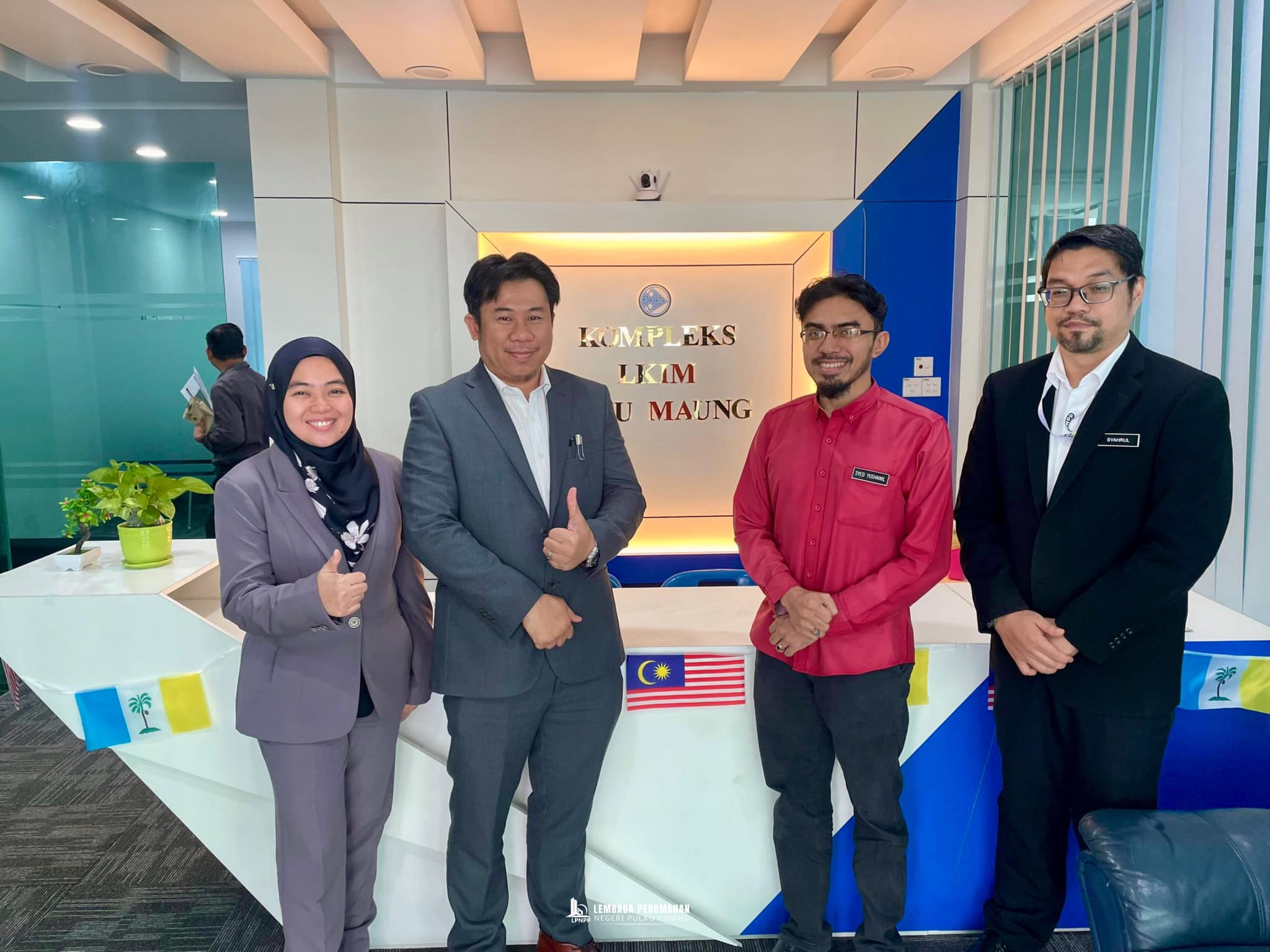 Kunjungan hormat Lembaga Perumahan Negeri Pulau Pinang (LPNPP) kepada Tuan Syed Yushainil Bin Syd Yasin, Timbalan Pengarah Lembaga Kemajuan Ikan Malaysia Negeri Pulau Pinang (LKIM) bertempat di Pejabat Lembaga Kemajuan Ikan Malaysia Negeri Pulau Pinang (LKIM).