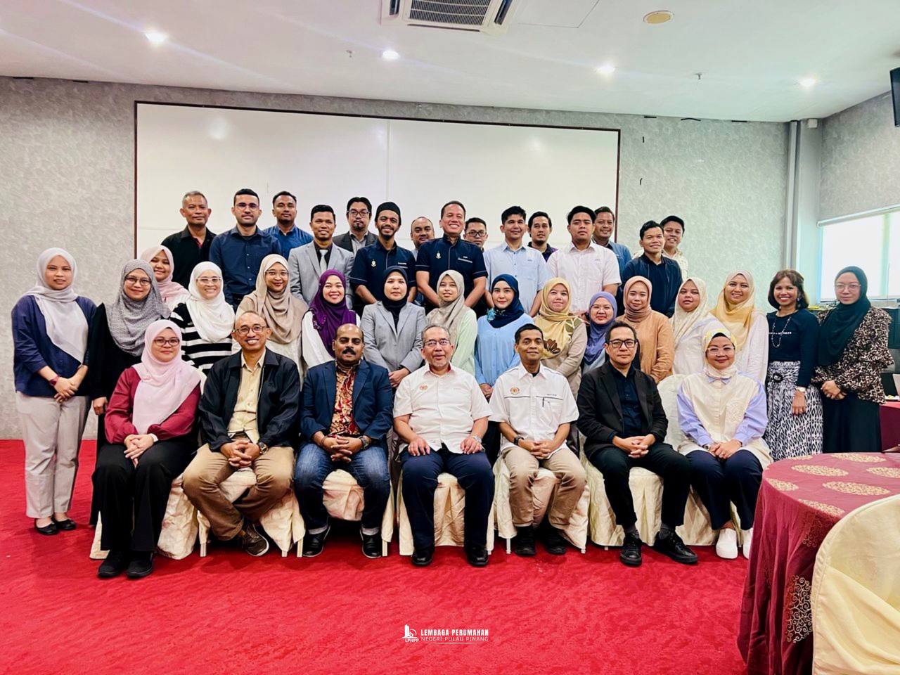 Makmal Cadangan Pelaksanaan Projek Program Residensi Rakyat (PRR) oleh Kerajaan Negeri/Agensi anjuran Kementerian Perumahan dan Kerajaan Tempatan (KPKT) bertempat di Hotel Flemington, Taiping.